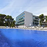 Otel Arausana & Antonina Vodice
