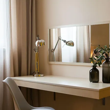 Arausana & Antonina 4*