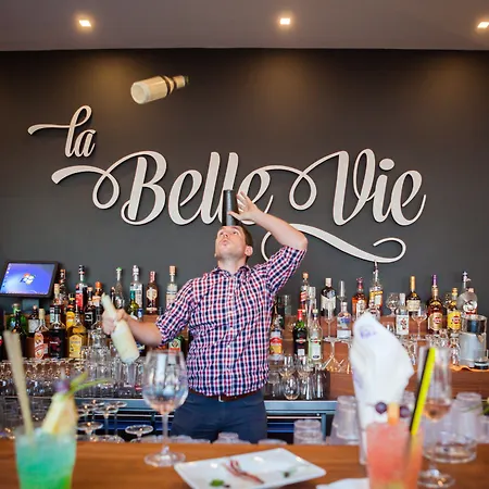 Arausana & Antonina 4* Vodice