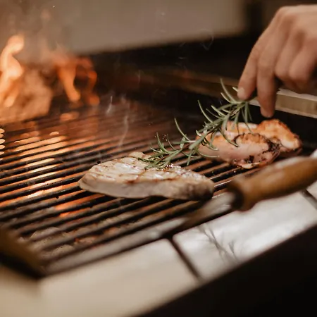 Hotel Arausana & Antonina