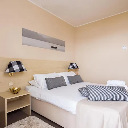 Arausana & Antonina 4* Vodice