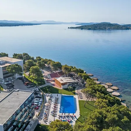 Hotel Arausana & Antonina Vodice