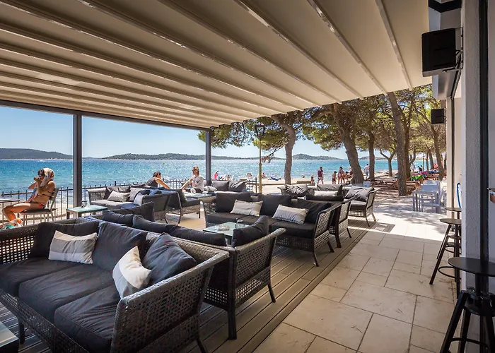 Arausana & Antonina Hotel 4*