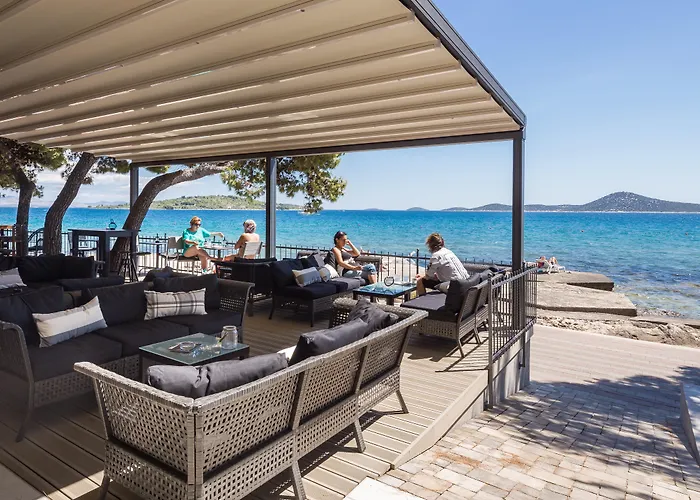 Arausana & Antonina Vodice