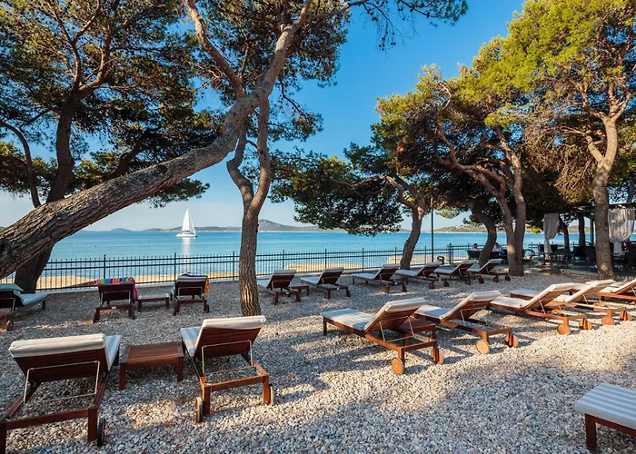 Hotel Arausana & Antonina Vodice