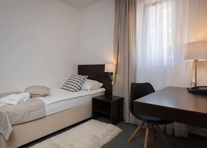 Hotel Arausana & Antonina 4*