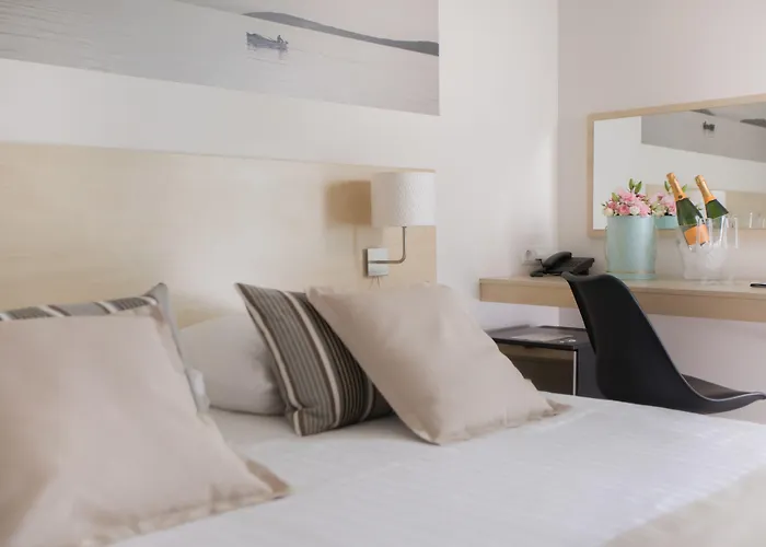 Arausana & Antonina Hotel 4*