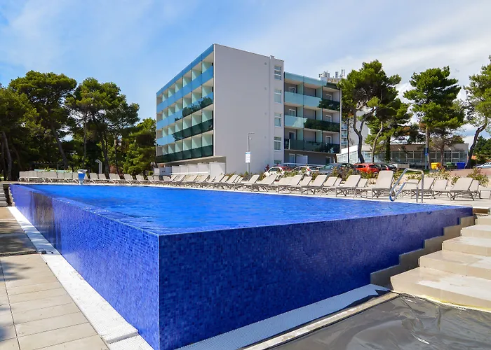 Arausana & Antonina Hotel