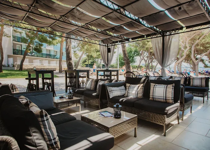 Arausana & Antonina Hotel 4*