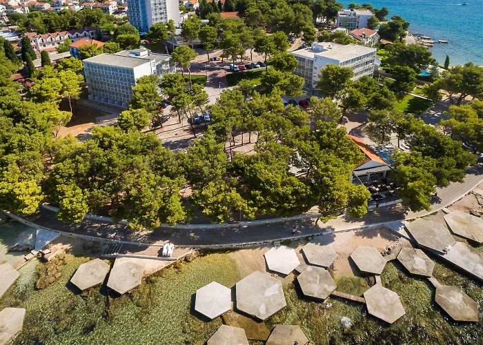 Arausana & Antonina ホテル