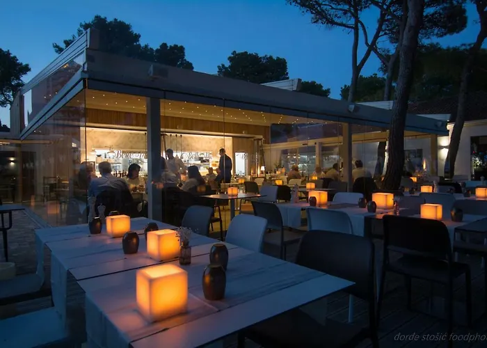 Arausana & Antonina ヴォディツェ